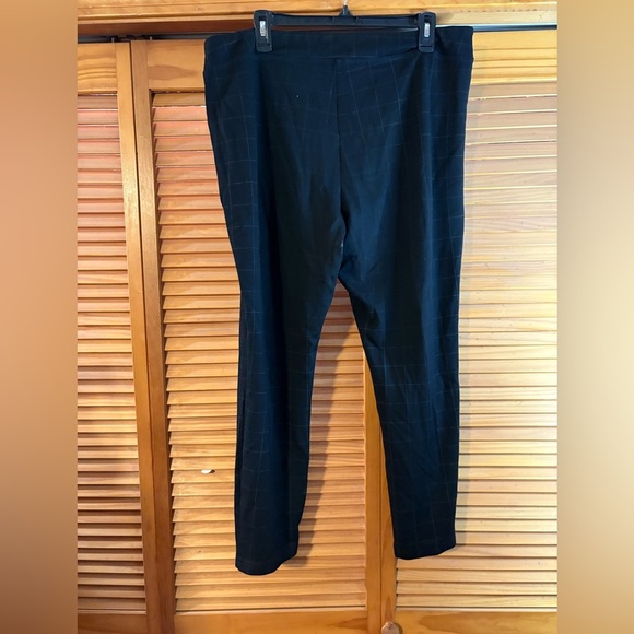 Zac & Rachel Dark Checkered Pants - Picture 3 of 3